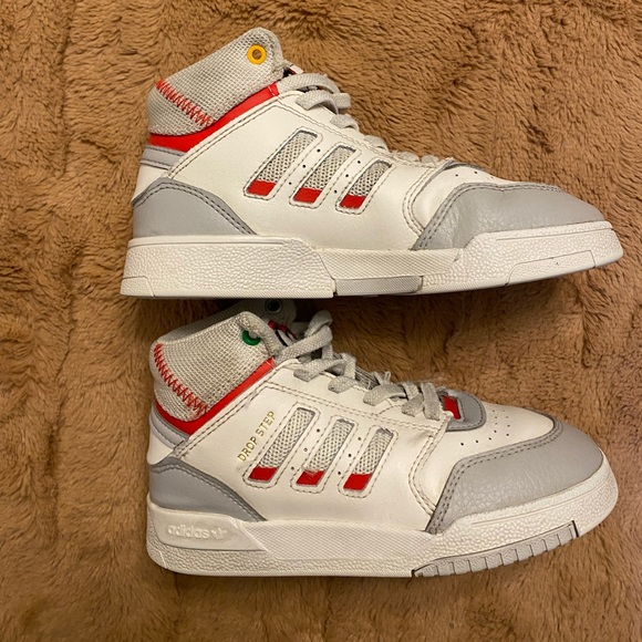 Adidas Kids Sneakers. - Picture 10 of 13